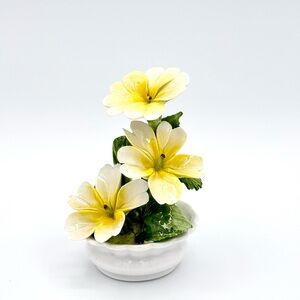 Radnor Handmade Bone China Flower Arrangement